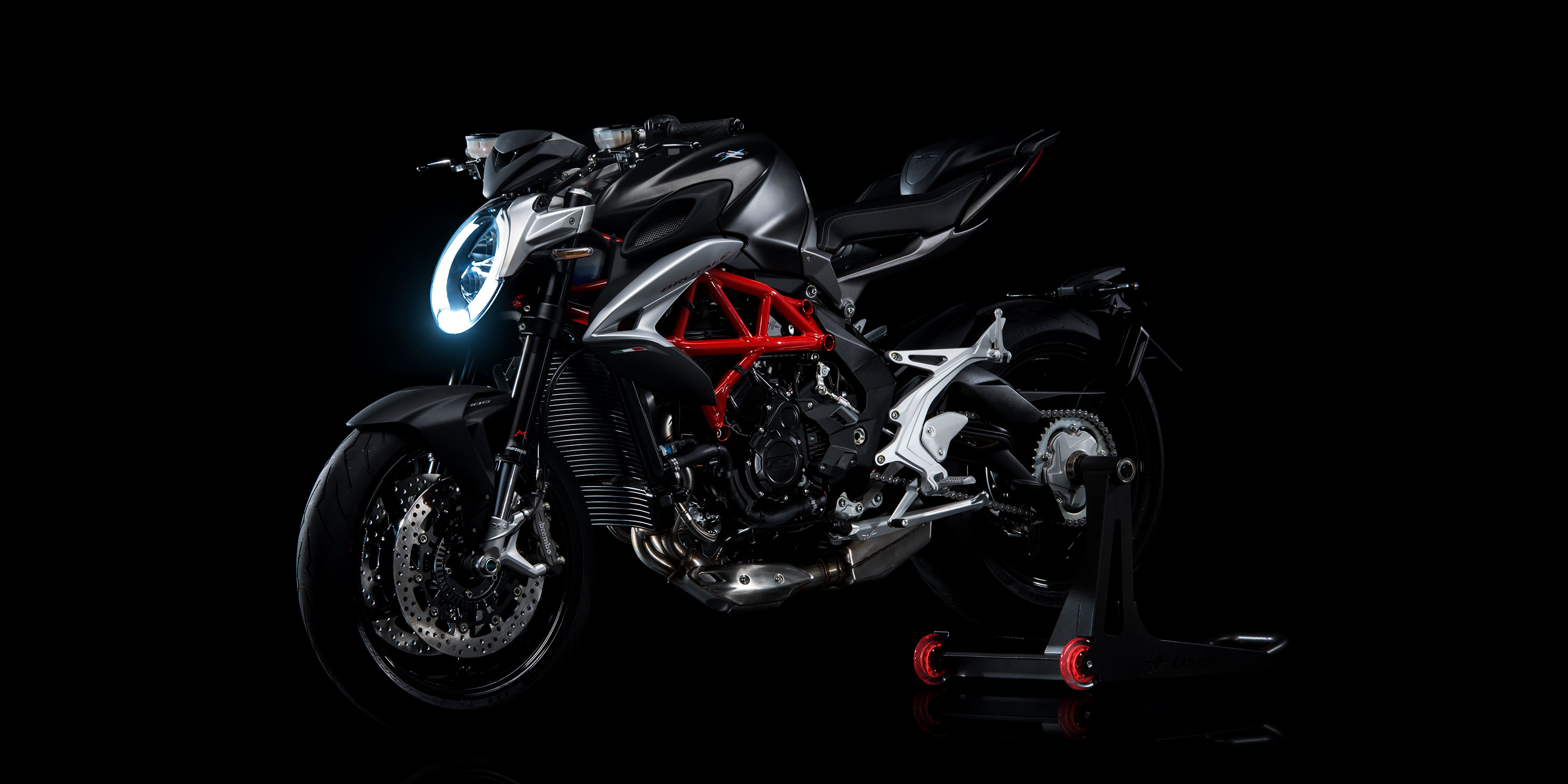 MV Agusta Brutale 800- MotorUse