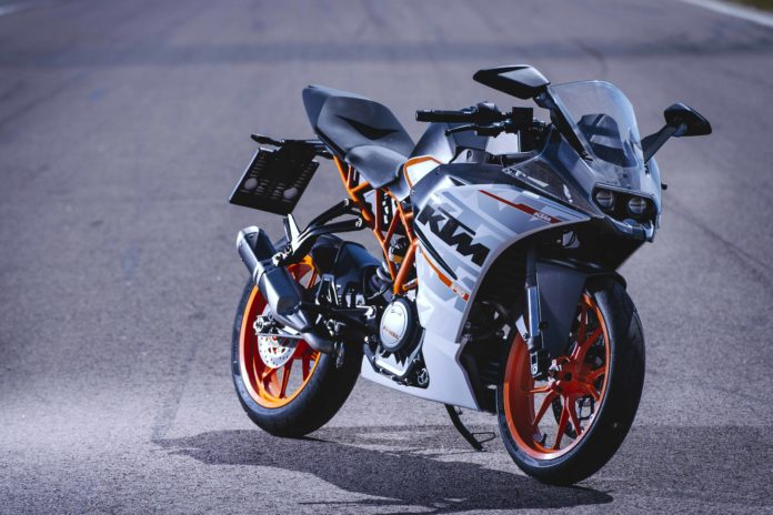 KTM 390- mOTORuSE