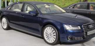 Audi A8- MotorUse